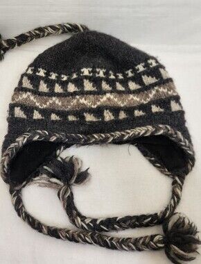 Everest Design Unisex Fair Isle Earflap Beanie Tassel Black Tan Wool